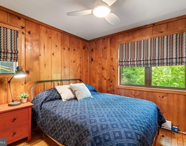8255 Sunderman Place - Photo Thumbnail 24
