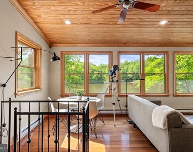 8255 Sunderman Place - Photo Thumbnail 22