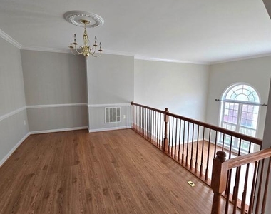 17513 Victoria Falls Drive - Photo Thumbnail 5