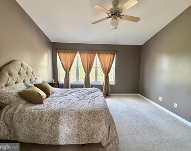 11535 Bertram Street - Photo Thumbnail 22