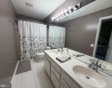 11535 Bertram Street - Photo Thumbnail 25