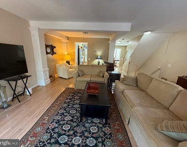 11535 Bertram Street - Photo Thumbnail 5