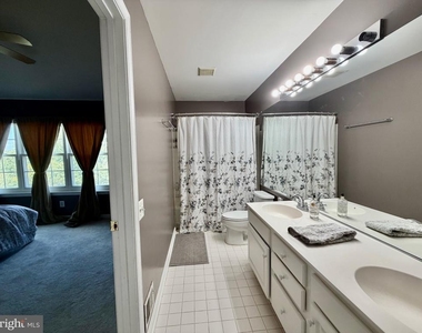 11535 Bertram Street - Photo Thumbnail 24