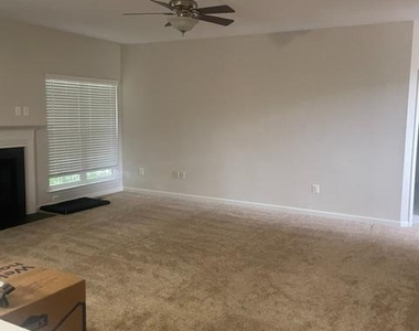 5220 Painted Turtle Way - Photo Thumbnail 12