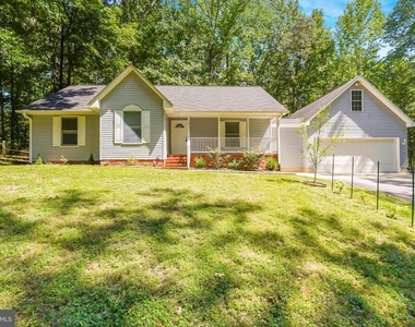 10521 Roosevelt Drive - Photo Thumbnail 1