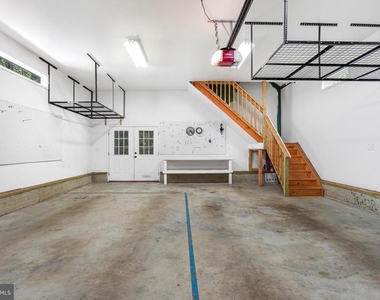 10521 Roosevelt Drive - Photo Thumbnail 26