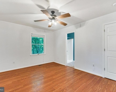 10521 Roosevelt Drive - Photo Thumbnail 20