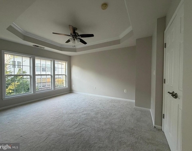 5669 Faircloth Court - Photo Thumbnail 17