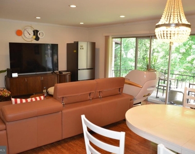 4108 Mangalore Drive - Photo Thumbnail 6