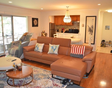 4108 Mangalore Drive - Photo Thumbnail 12