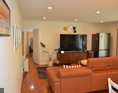 4108 Mangalore Drive - Photo Thumbnail 7