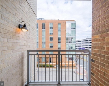 11990 Market Street - Photo Thumbnail 33