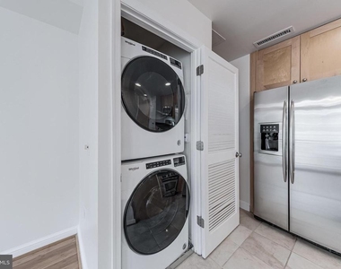11990 Market Street - Photo Thumbnail 25