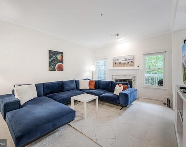 1700 Lake Shore Crest Drive - Photo Thumbnail 6