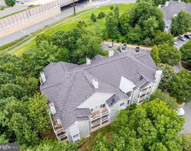 1700 Lake Shore Crest Drive - Photo Thumbnail 44