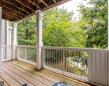 1700 Lake Shore Crest Drive - Photo Thumbnail 22