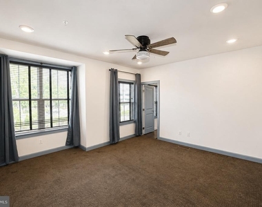 12916 Sunrise Ridge Alley - Photo Thumbnail 8