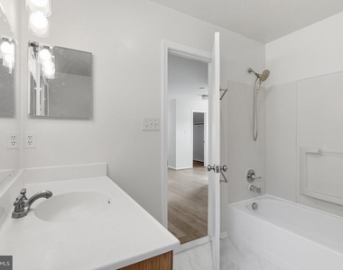 2998 Steven Martin Drive - Photo Thumbnail 11