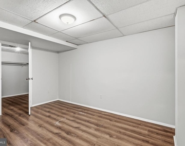 2998 Steven Martin Drive - Photo Thumbnail 18