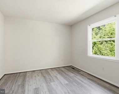 2998 Steven Martin Drive - Photo Thumbnail 14