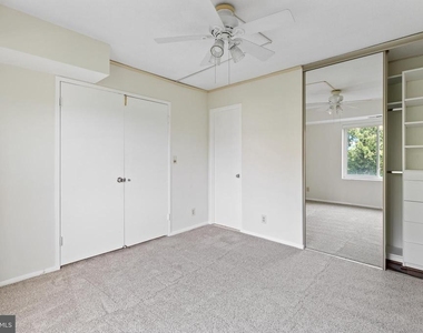8370 Greensboro Drive - Photo Thumbnail 23