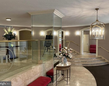 8370 Greensboro Drive - Photo Thumbnail 47
