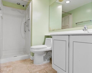 8370 Greensboro Drive - Photo Thumbnail 19