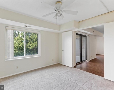 8370 Greensboro Drive - Photo Thumbnail 20