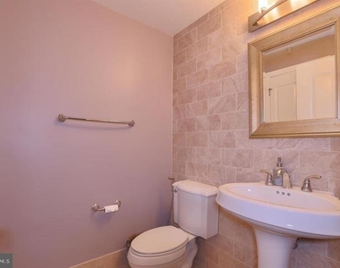 8220 Crestwood Heights Drive - Photo Thumbnail 9
