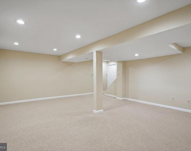 1510 Chatham Colony Court - Photo Thumbnail 15