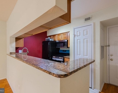 3309 Wyndham Circle - Photo Thumbnail 6