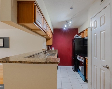 3309 Wyndham Circle - Photo Thumbnail 5