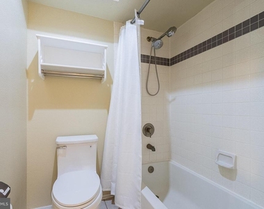 3309 Wyndham Circle - Photo Thumbnail 16