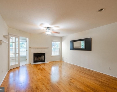 3309 Wyndham Circle - Photo Thumbnail 8