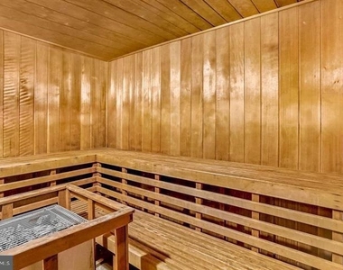 1200 Braddock Place - Photo Thumbnail 26