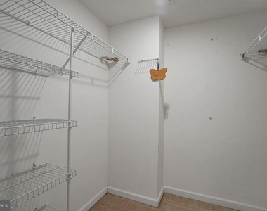 1200 Braddock Place - Photo Thumbnail 22