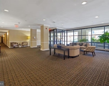 1200 Braddock Place - Photo Thumbnail 27