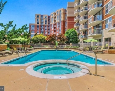 1200 Braddock Place - Photo Thumbnail 23