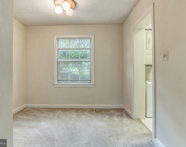 2401 Arlington Boulevard - Photo Thumbnail 8