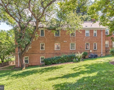 2401 Arlington Boulevard - Photo Thumbnail 21