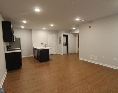 6656 Germantown Avenue - Photo Thumbnail 2
