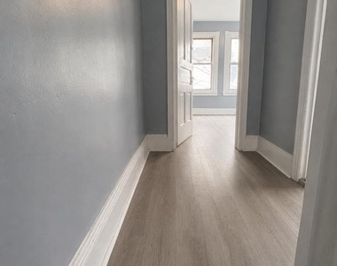 611 E Wishart Street - Photo Thumbnail 9