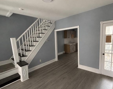 611 E Wishart Street - Photo Thumbnail 3