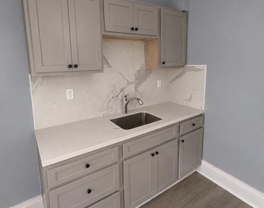 611 E Wishart Street - Photo Thumbnail 7
