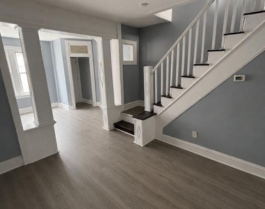 611 E Wishart Street - Photo Thumbnail 4