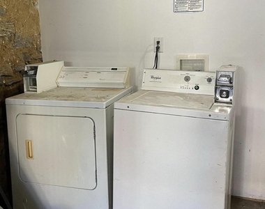 5028 Walnut Street - Photo Thumbnail 31