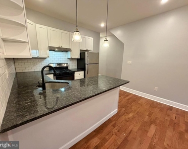 5028 Walnut Street - Photo Thumbnail 6