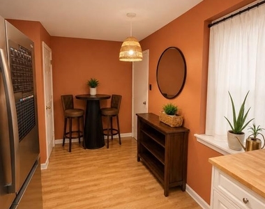 238 E Thompson Street - Photo Thumbnail 2