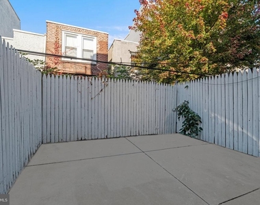 1515 Latona Street - Photo Thumbnail 12