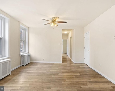 1829 S 22nd Street - Photo Thumbnail 4